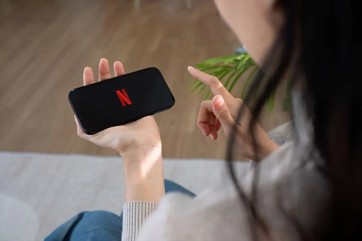 月の途中でNetflixを申込んだ場合、料金はどうなる？