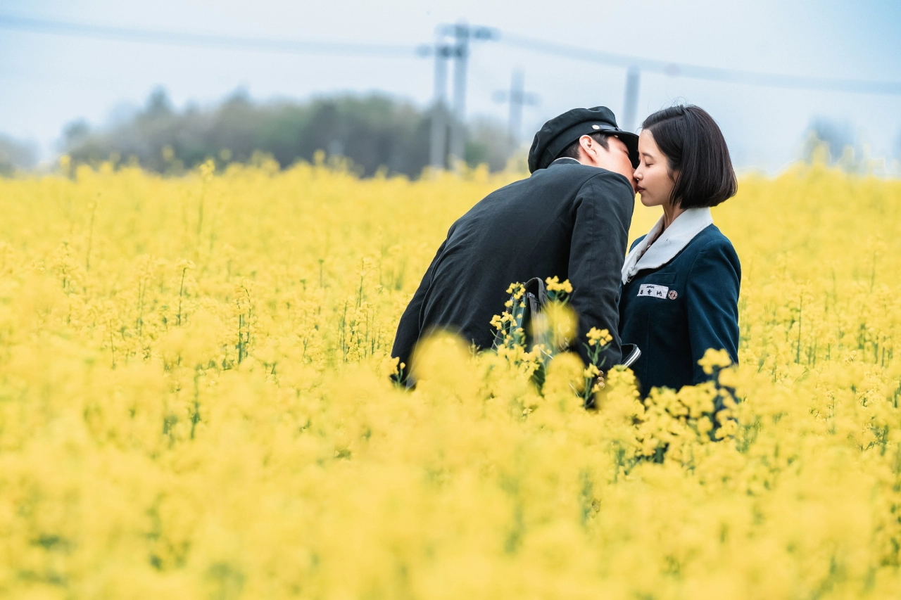 Netflixシリーズ『おつかれさま』あらすじ・キャスト情報