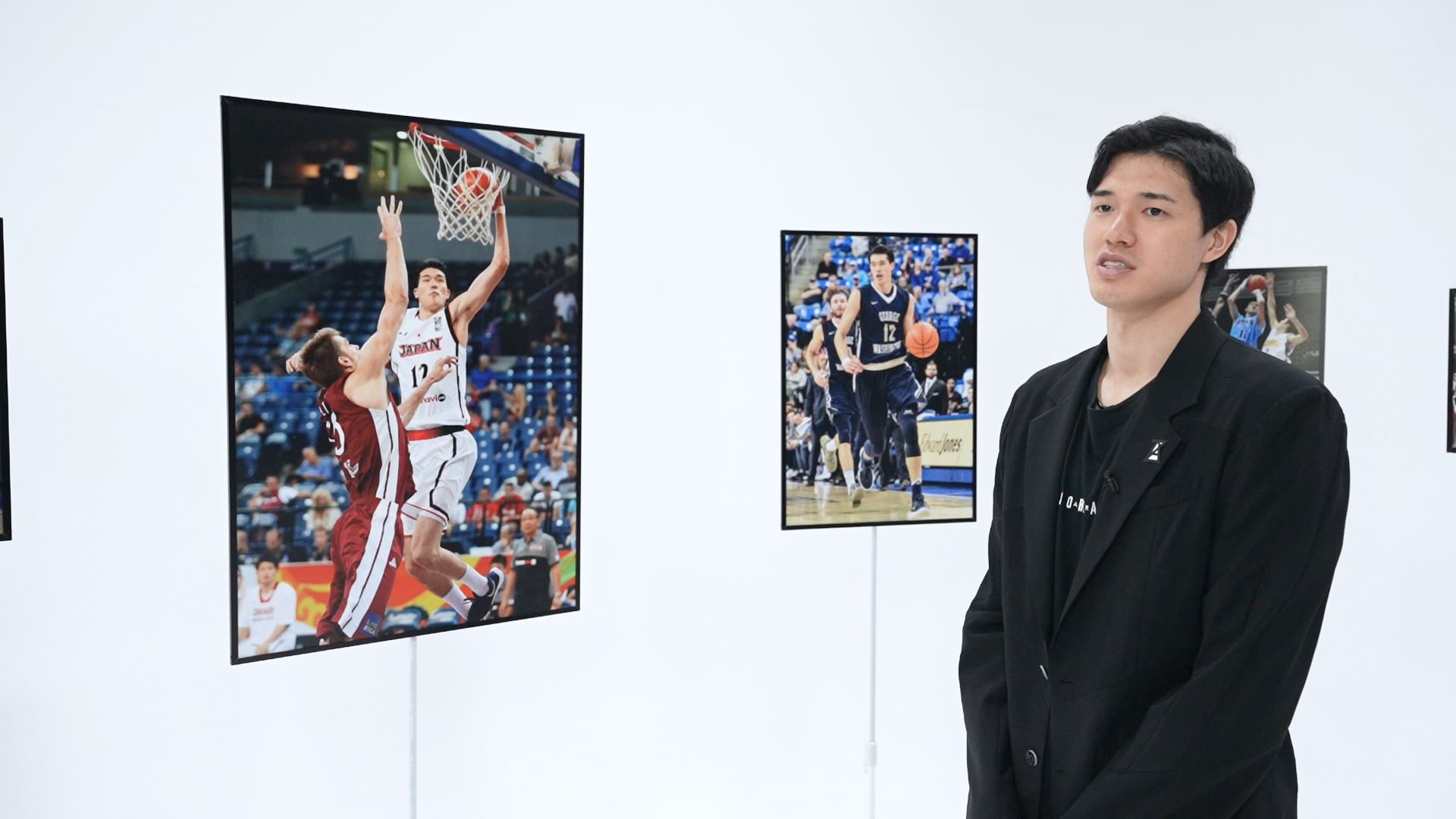 渡邊雄太選手のプレーシーン