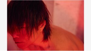 【Amazon調査隊】東京ニュース通信社、谷山紀章の写真集「KRONICLE」発表